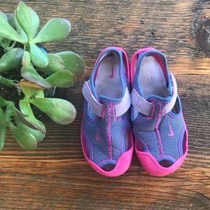 Little Girl Water Shoes 💦